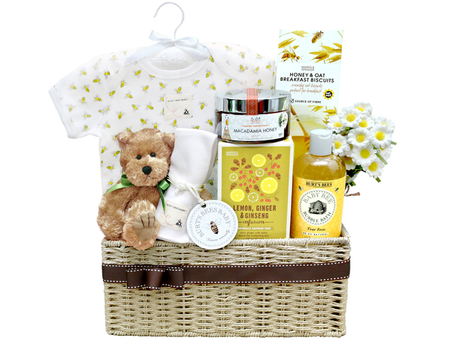 https://pgatour.cfd/images/New-Born-Baby-Gift/640x480/Baby-Gift-Basket-z21~PIC36668780_v3.jpg