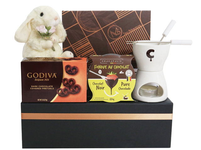 Wine n Food Hamper - Easter Gift Hampers E05 - ER0411A4 Photo